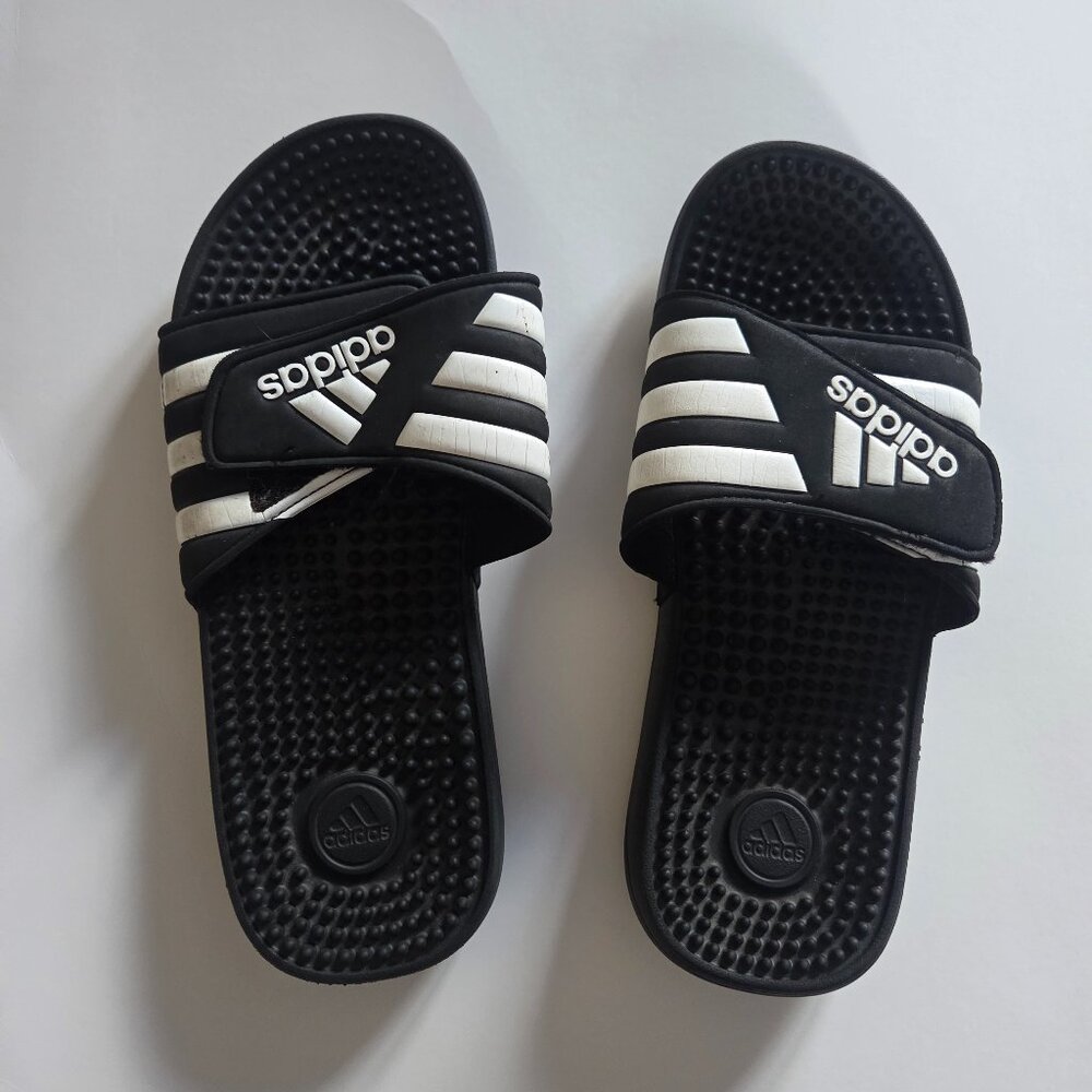 Adidas Adissage Black and White Slide Sandal - Size 7